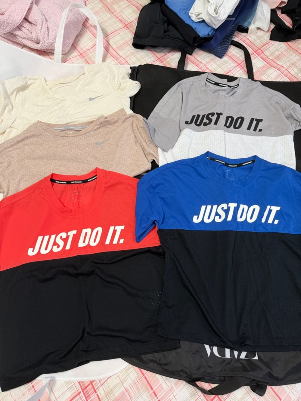 Nike Shirt Bundle